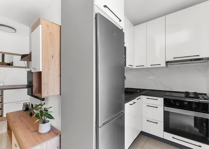 Petricija With Garden *