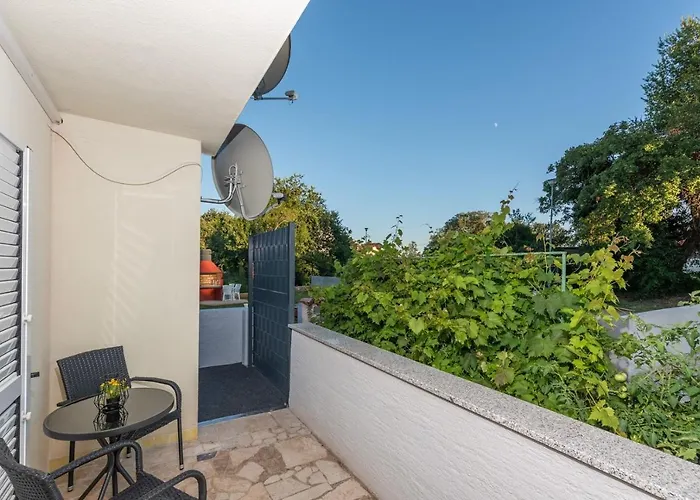 Petricija With Garden * Porec