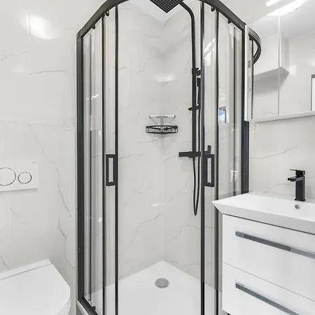 Petricija With Garden Poreč